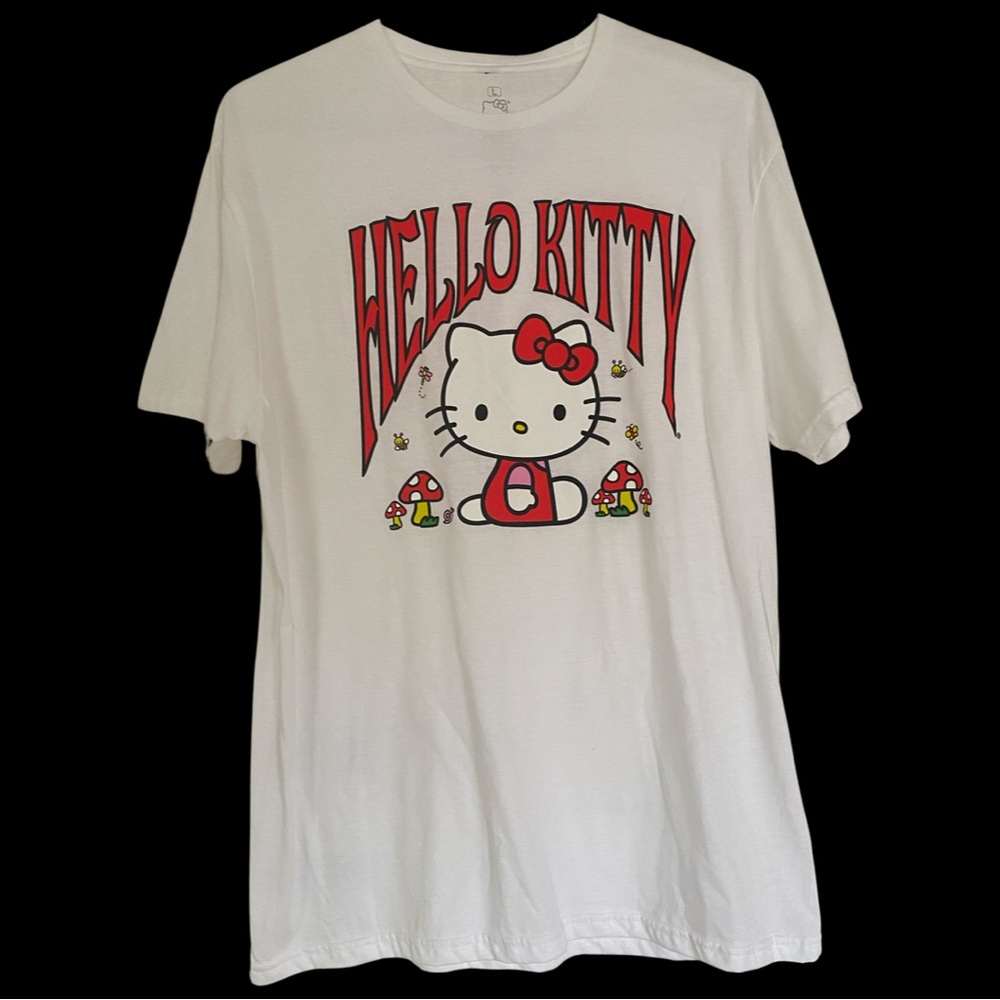 Hello‎ Kitty Tee NWOT